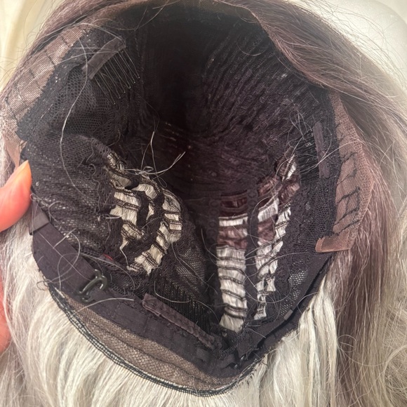 Elegant Gray Ombre Synthetic Wig - Picture 8 of 9